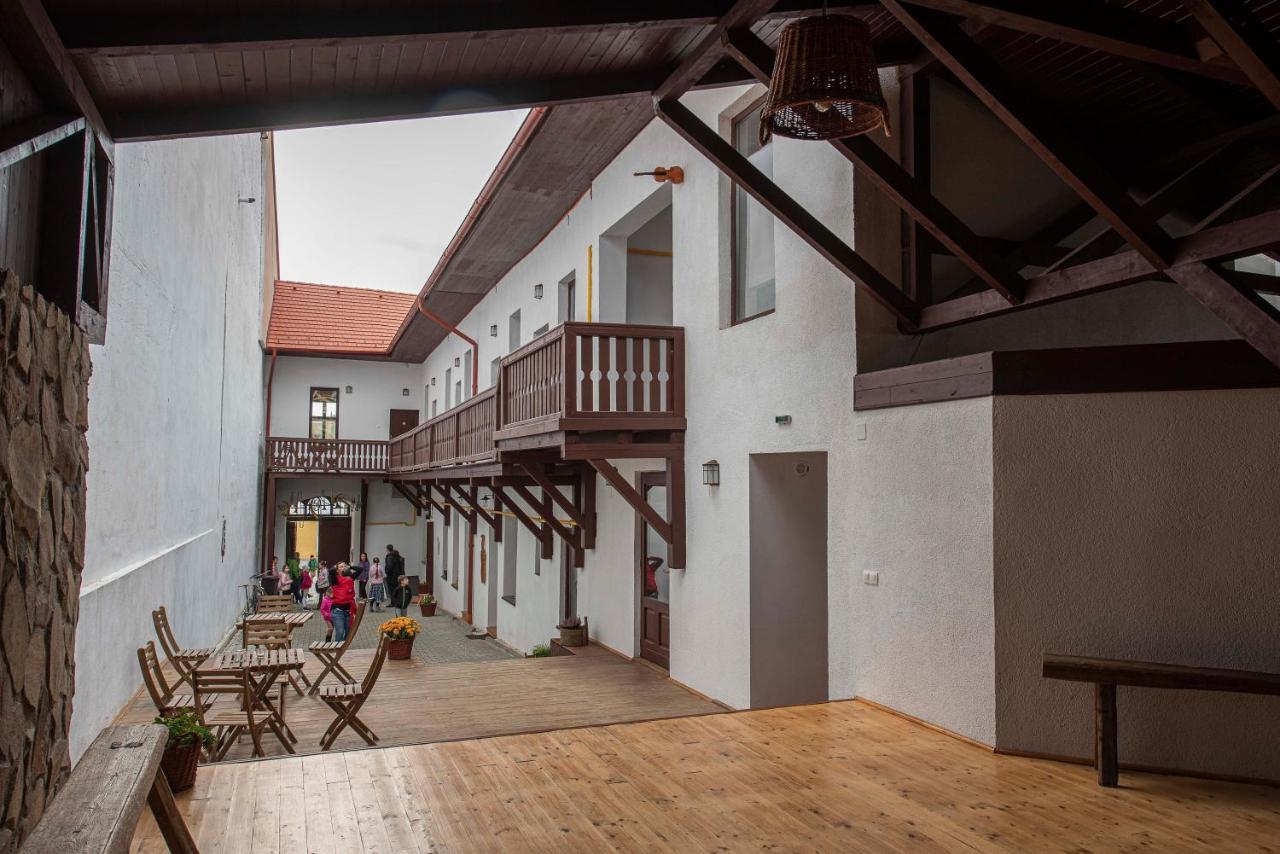 Апартаменты Zengo Меркуря-Чук Экстерьер фото